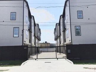 Building Photo - 2109 Marnel Rd