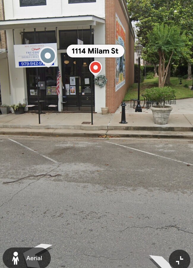 Building Photo - 1114 Milam St