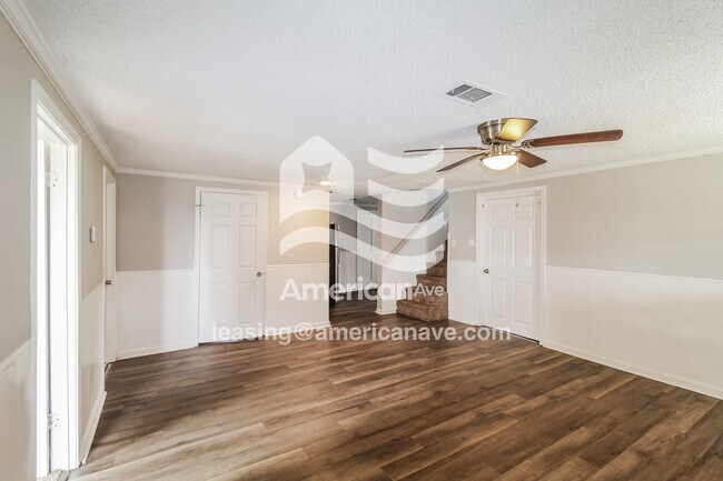 Foto del edificio - 1107 Jackson Ln
