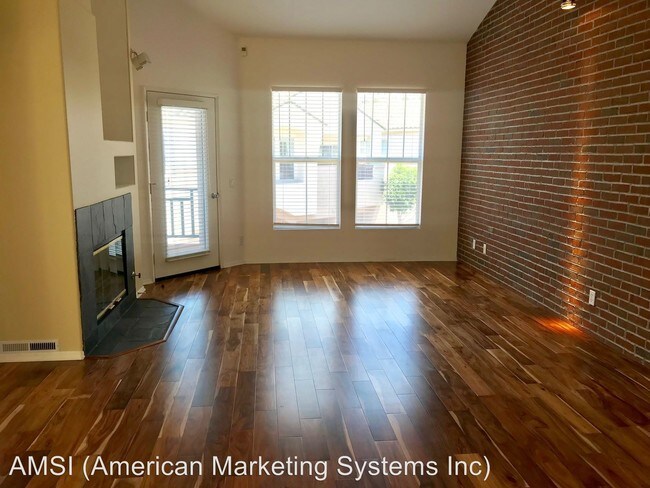 Building Photo - 2 br, 2 bath House - 7571 Hazard Center Drive