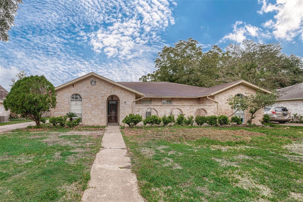 Primary Photo - 3322 Greenridge Dr