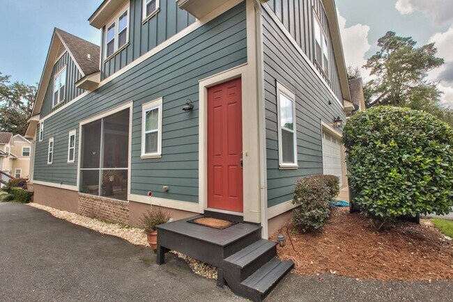 Foto del edificio - 1261 Myrtle View Dr