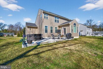Building Photo - 111 Touhey Dr