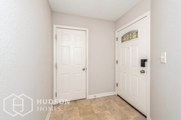 Building Photo - AVAILABLE NOW! - 639 Deer Trail Dr, Indian...