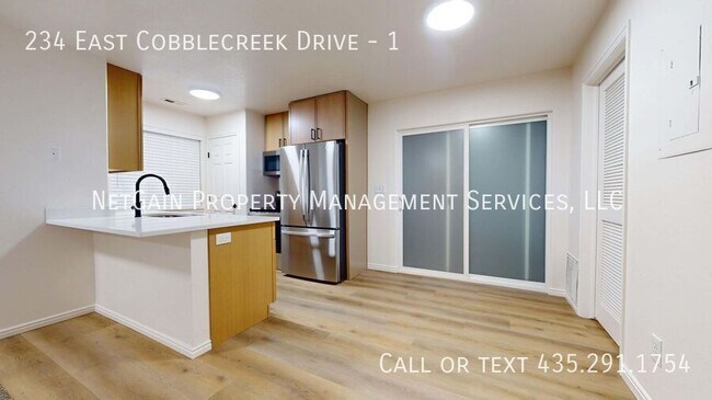 Foto del edificio - 234 E Cobblecreek Dr