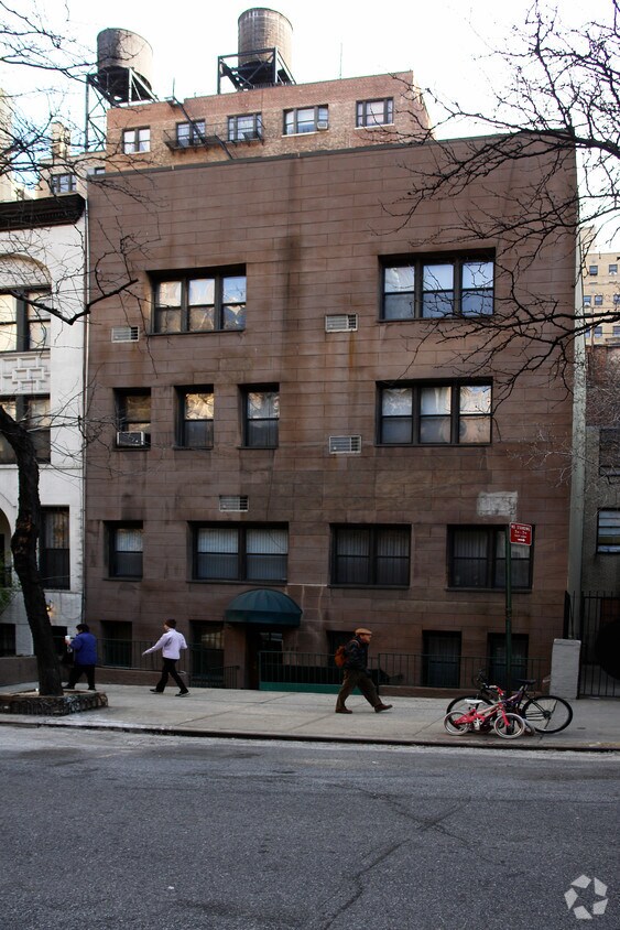 Foto del edificio - 261 W 71st St