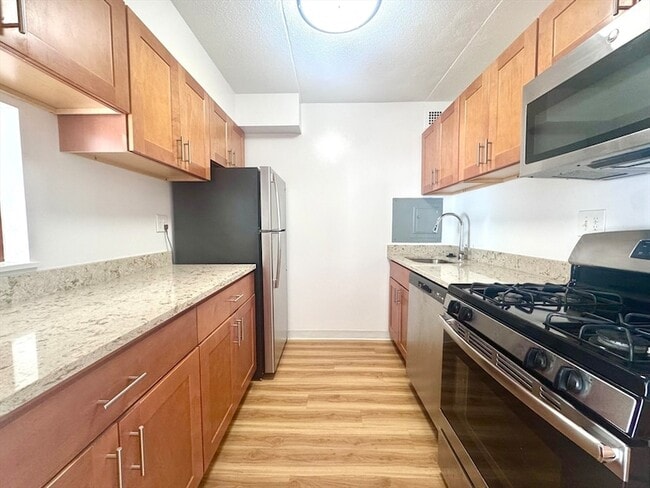 Photo - 133 Park St Apartment