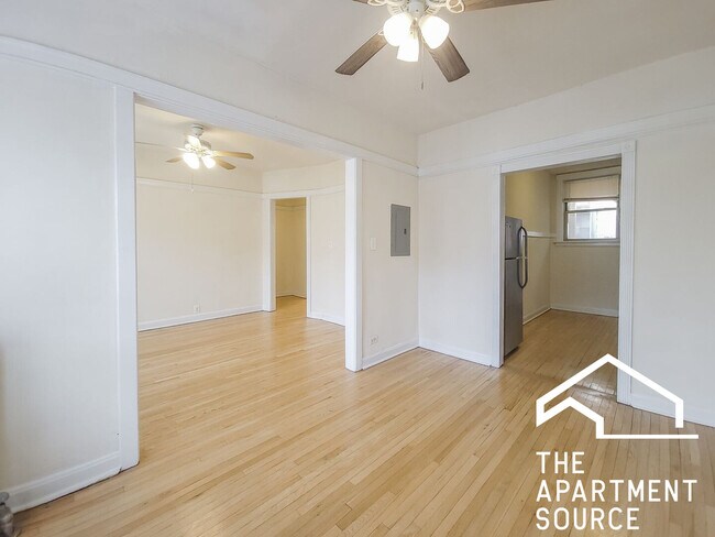 Foto del edificio - 5107 N Winchester Ave