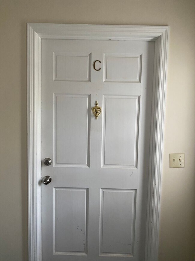 Foto del edificio - 2bd/1ba Condo Located  in Forest Acres