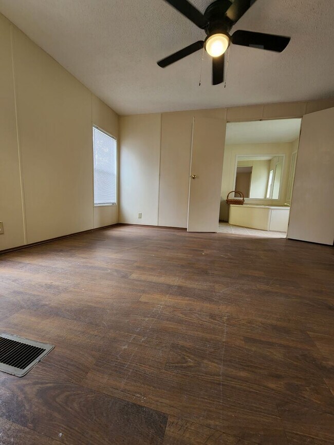 Foto del edificio - Linda Lane MH Park