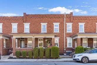 Building Photo - 1543 S 4th St