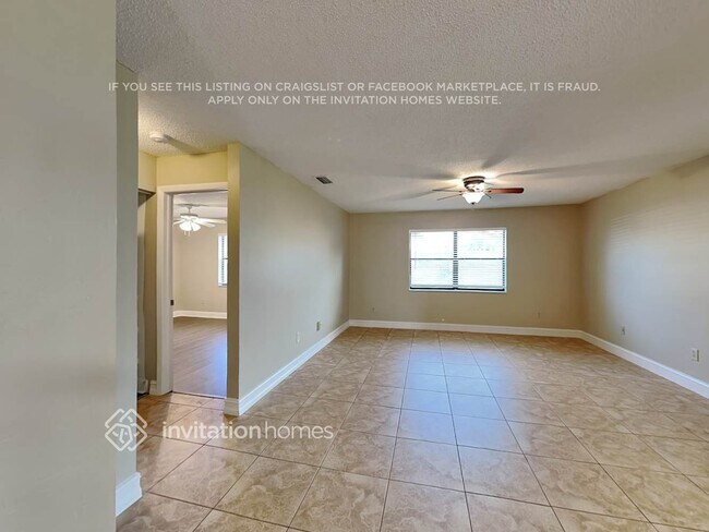 Building Photo - 11709 SW 50th Ct
