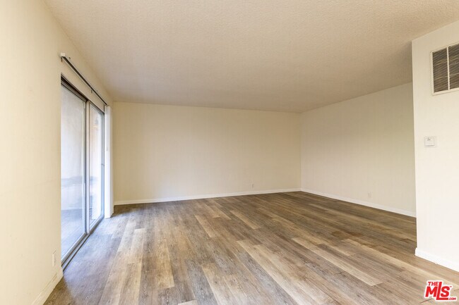 Foto del edificio - 1538 Stanford St