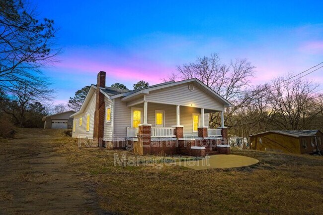 Building Photo - 1630 Virginia Ln