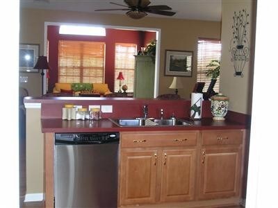 Building Photo - 536 Sandpiper Bay Dr SW