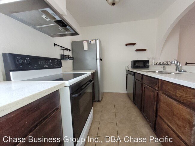 Building Photo - 2 br, 2 bath House - 4170 Mt. Alifan Place #J