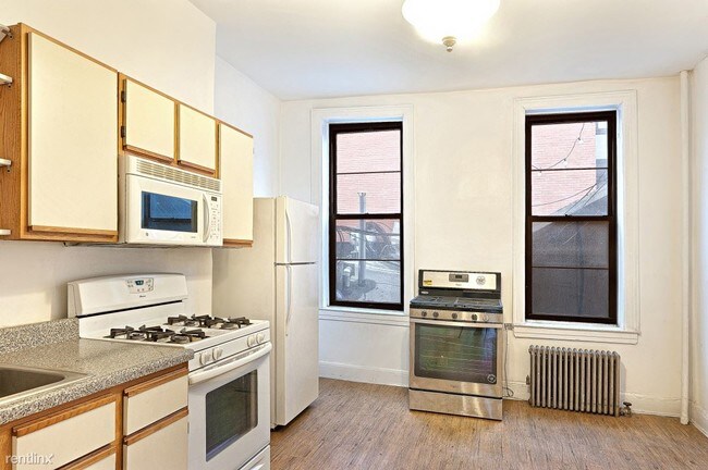 Foto del edificio - 310 Hicks St