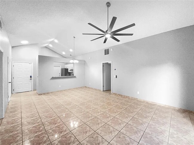 Building Photo - 187 Pinewood Cir
