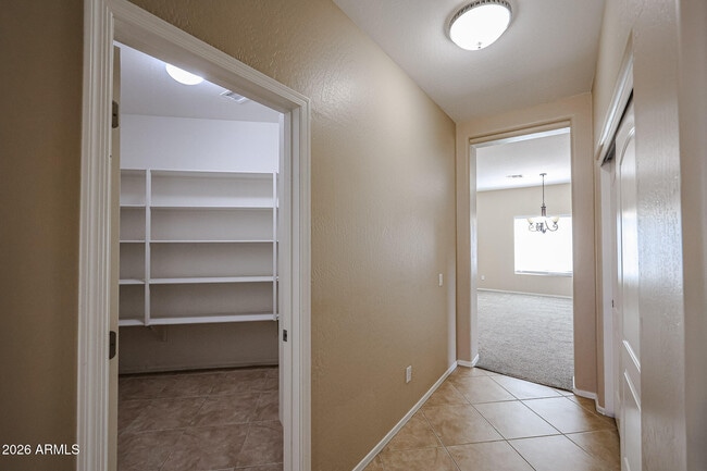 Building Photo - 14258 W Lisbon Ln