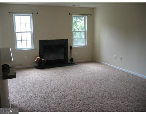 Foto del edificio - 7162 Elm Ct