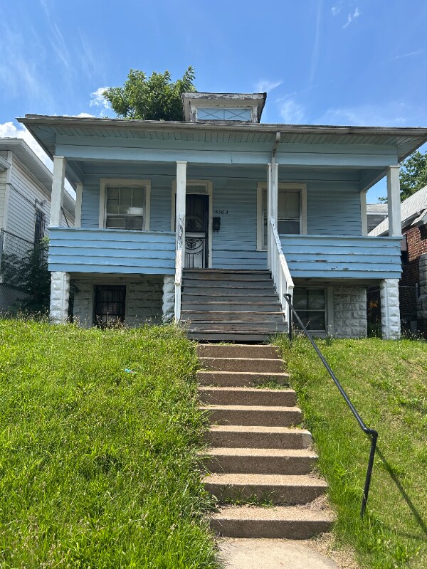 Foto principal - 5363 Arlington Ave