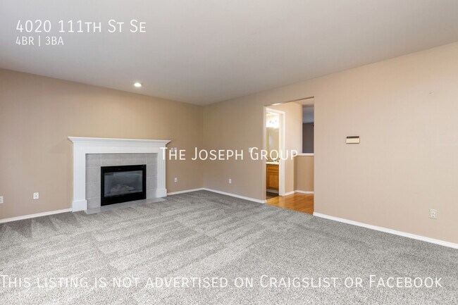 Foto del edificio - Stunning 4BD/2.5BA Home in Everett!