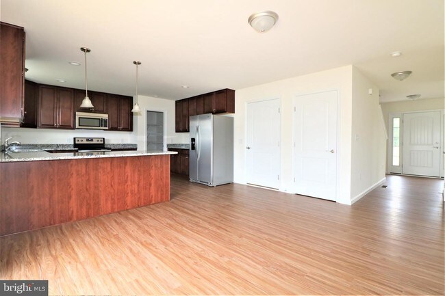 Building Photo - 386 Quail Landing Cir