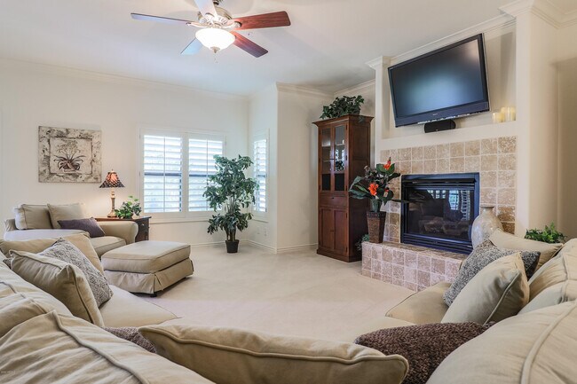 Foto del edificio - 21320 N 56th St