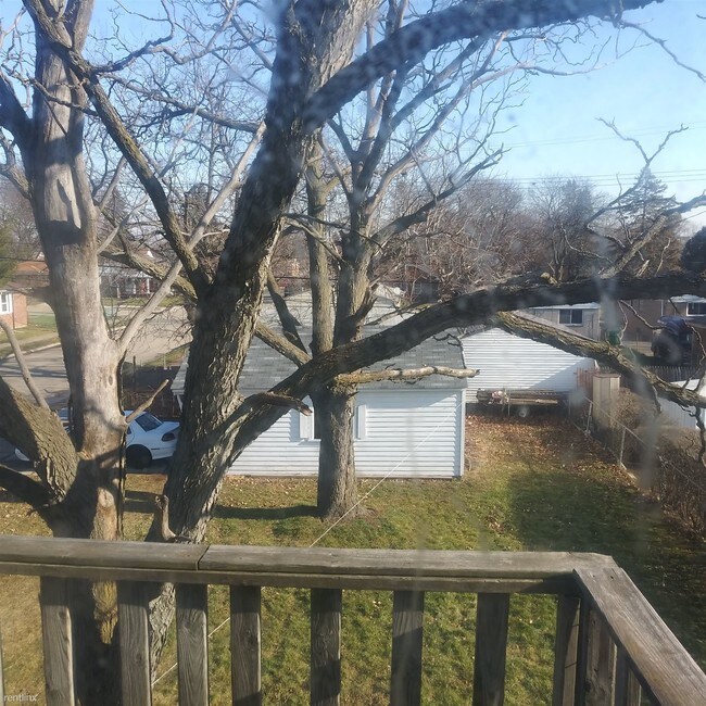Foto del edificio - 2 br, 1 bath House - 24370 Fern Ave