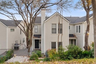 Building Photo - 735 Patterson Ave