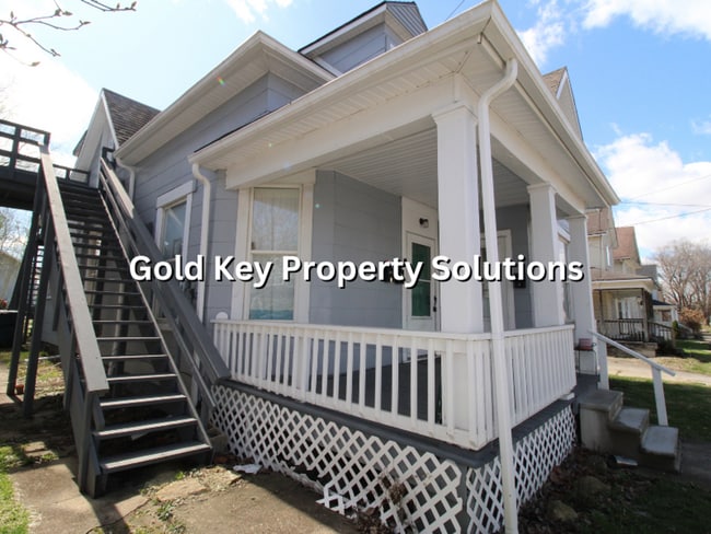 Building Photo - 907 W Main St