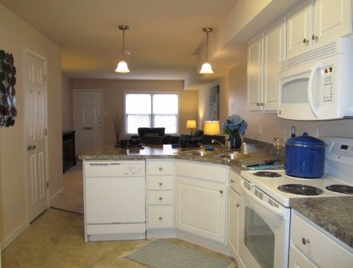 Building Photo - 2575 Waldo Ln