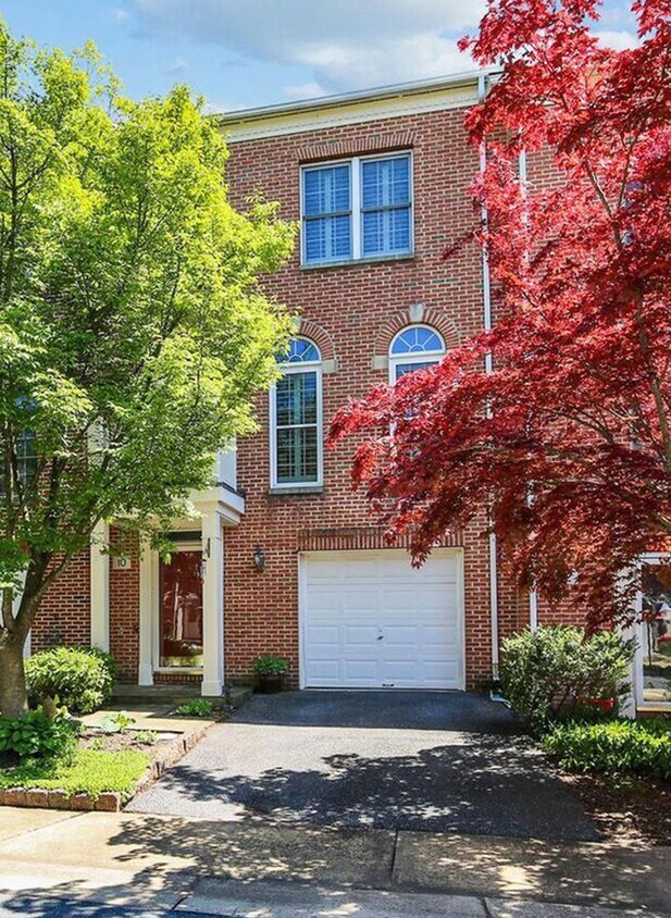 Foto principal - Rockville, MD