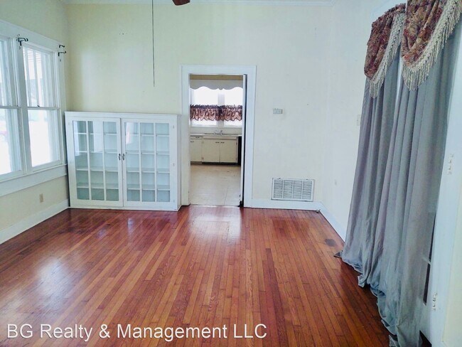 Building Photo - 3 br, 2 bath House - 300 Chevis