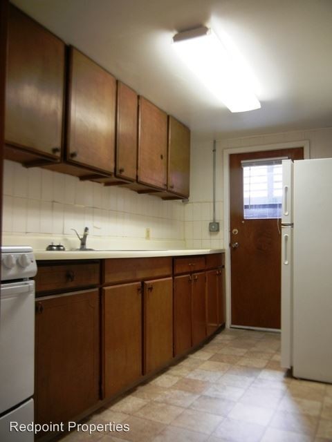 Building Photo - 422 2nd Ave N