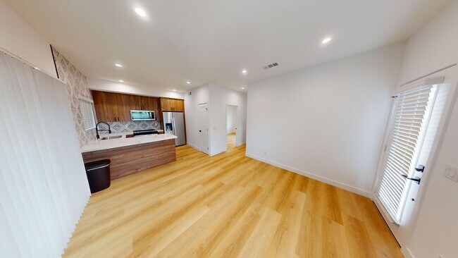 Foto del edificio - 5339 W Falls View Dr