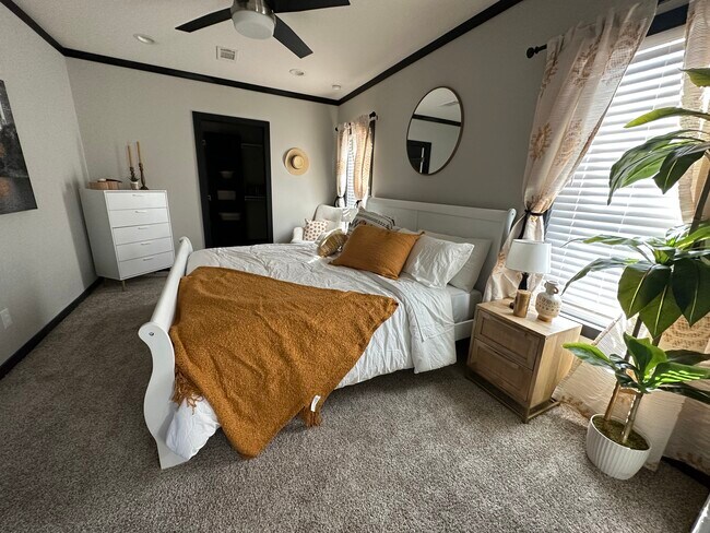 Primary Bedroom - 724 Abode Lane