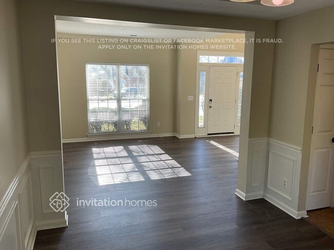 Building Photo - 8932 Coppermine Ln