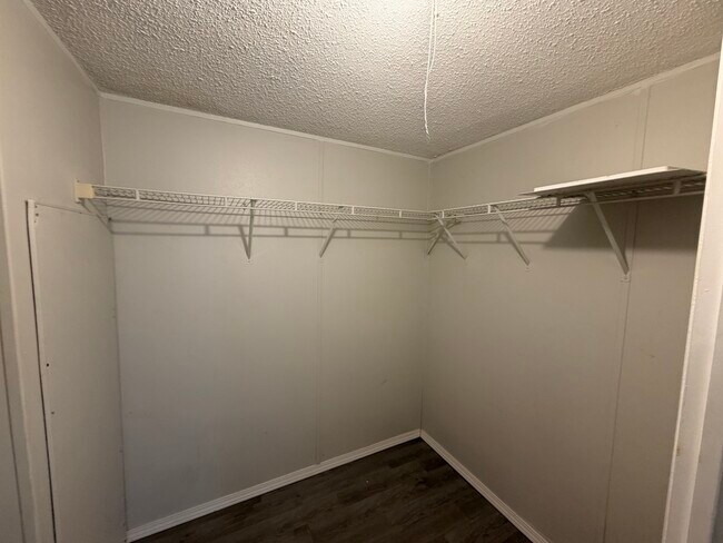Foto del edificio - 2101 SW 38th St