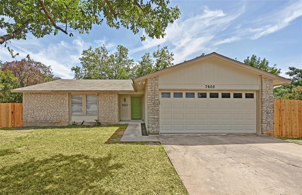 Foto principal - 7605 Bender Dr