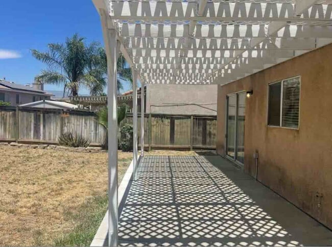 Building Photo - 763852 Robin Dr