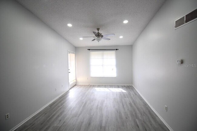 Building Photo - 4663 Cason Cove Dr