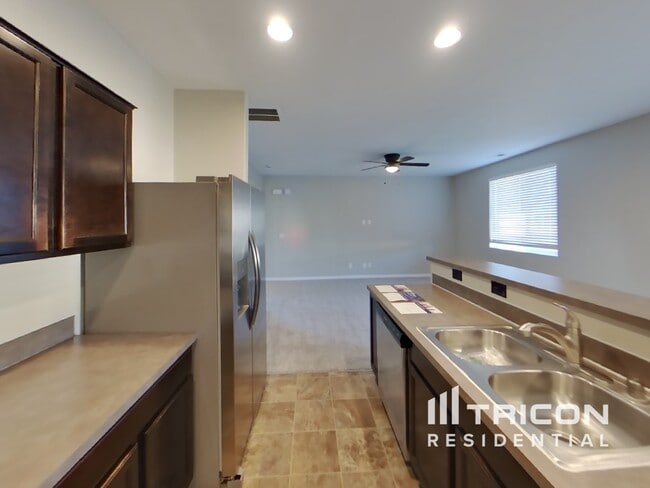 Foto del edificio - 19416 21st Ave Ct E