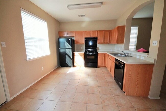 Foto del edificio - 713 Jane Austen Trail