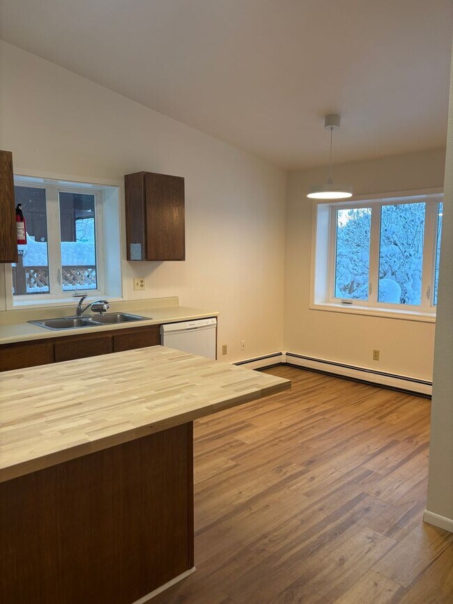 Foto del edificio - 3rd Ave 1410 -SB