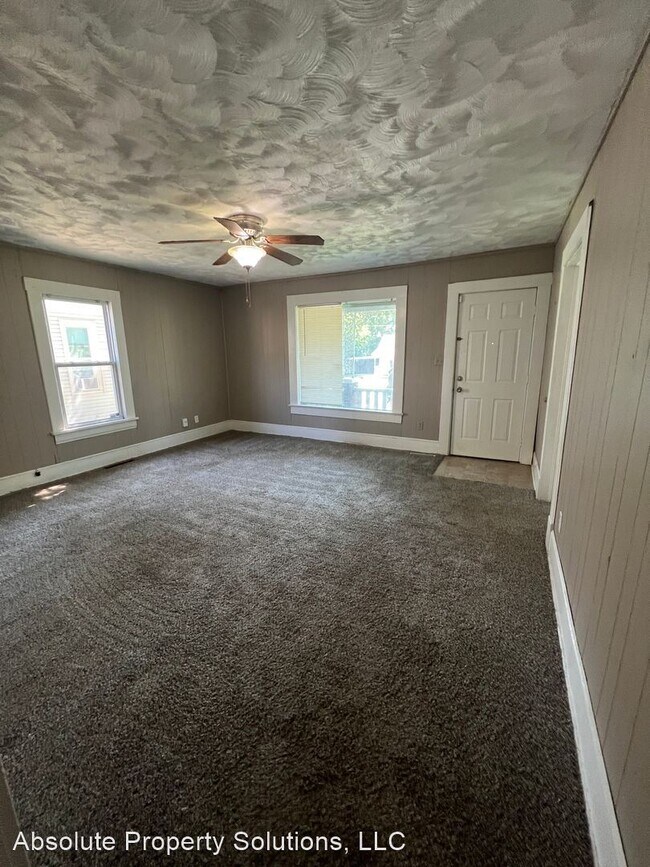 Foto del edificio - 2 br, 1 bath House - 2246 N National Ave