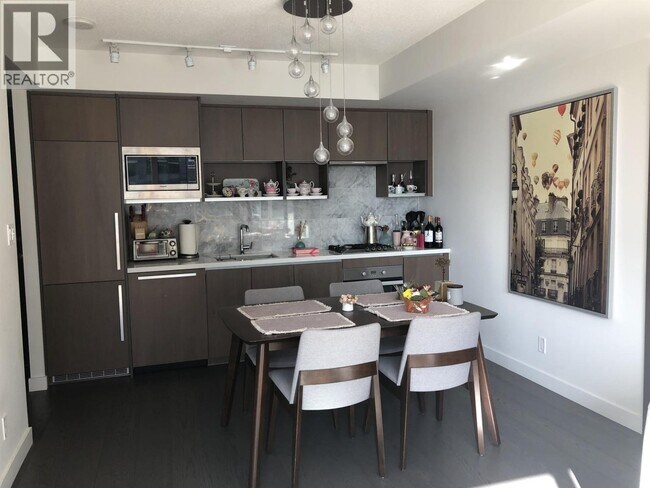 Photo du bâtiment - 68 Smithe St