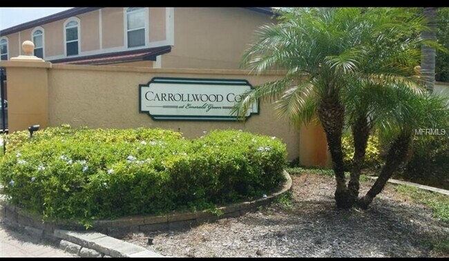 Foto del edificio - 14922 Par Club Cir