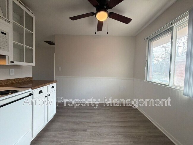 Foto del edificio - 1444 S 20th St