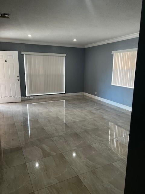 Foto del edificio - 7632 SW 10th St